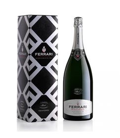 Ferrari Maximum Brut Trento DOC 1.5 with box.png