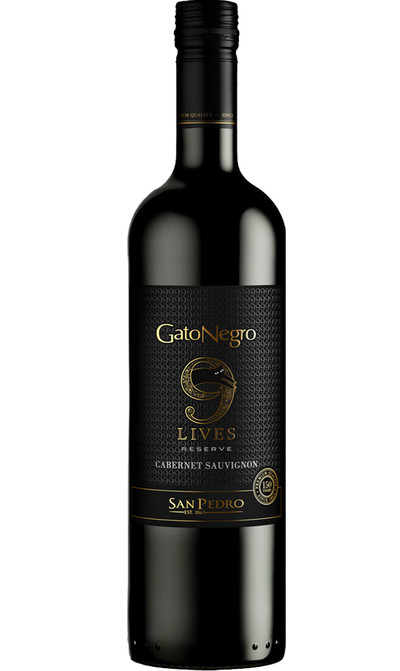 Gato-Negro-Cabernet-Sauvignon-9-lives-Reserve-web-no-background-680x1140.png