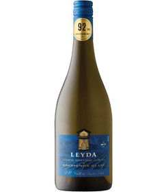 Leyda-Coastal-Vineyards-Garuma-newimage-nobackground-web-680x1140.png